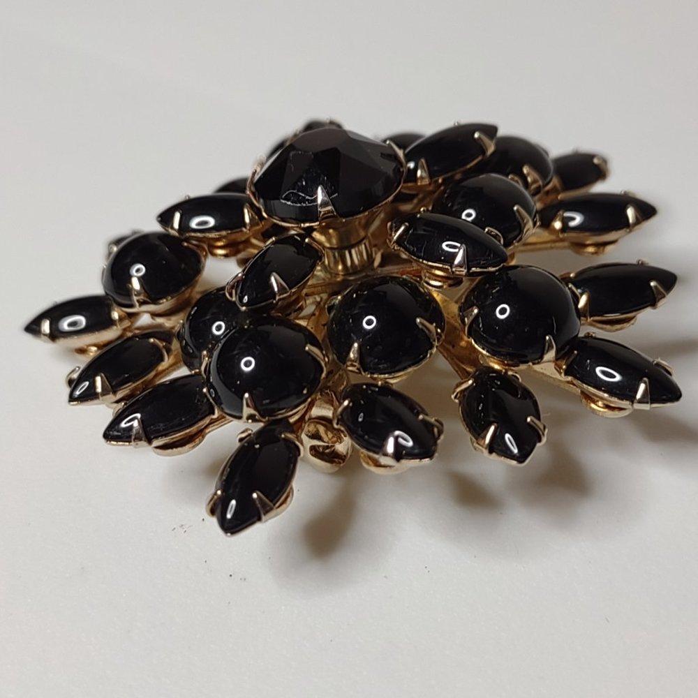 Pretty Black Rhinestone Brooch - Picture 5 of 14